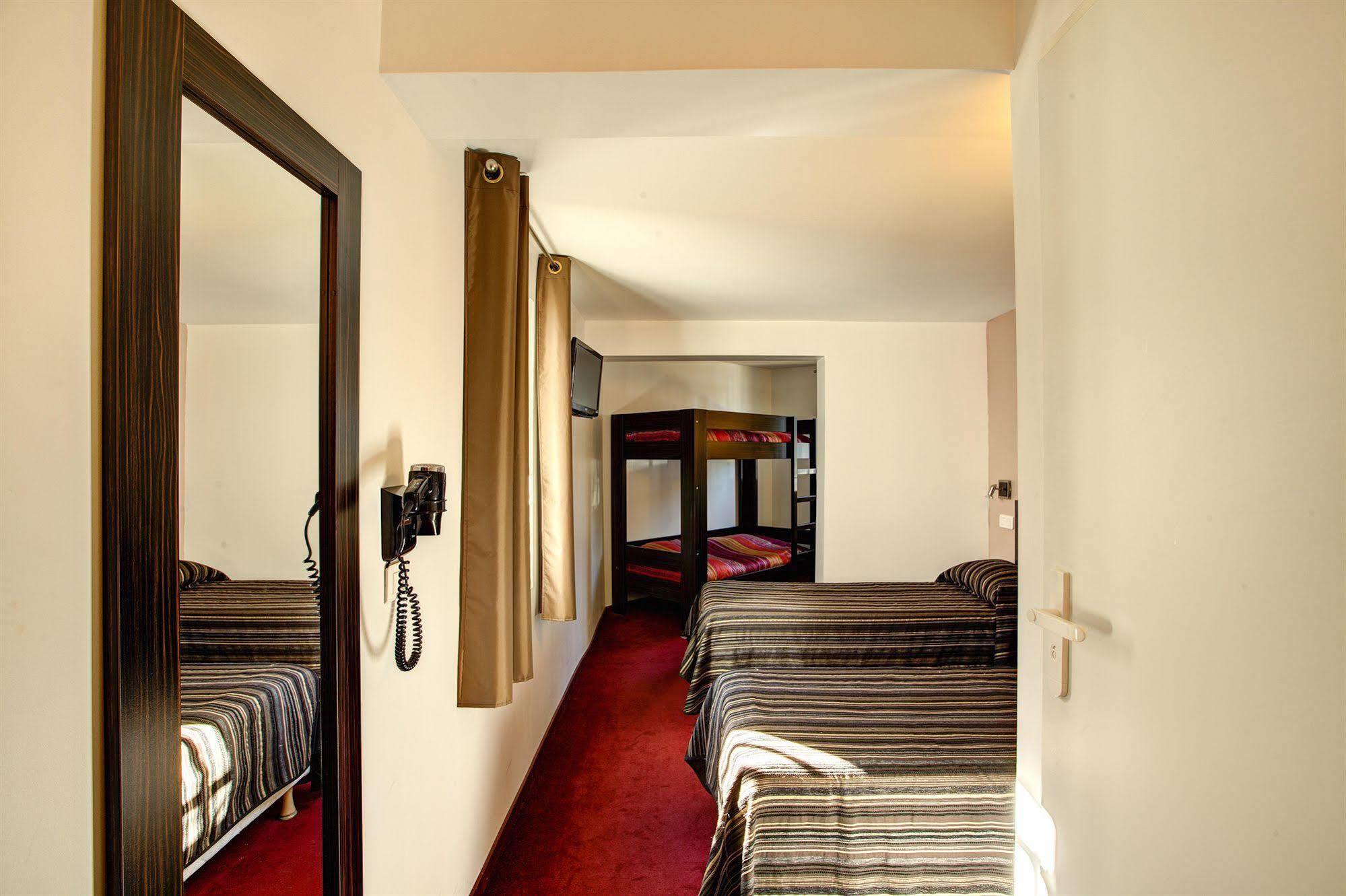 แกรนด์ โฮเทล เซเนีย Hotel ออร์ลี ภายนอก รูปภาพ